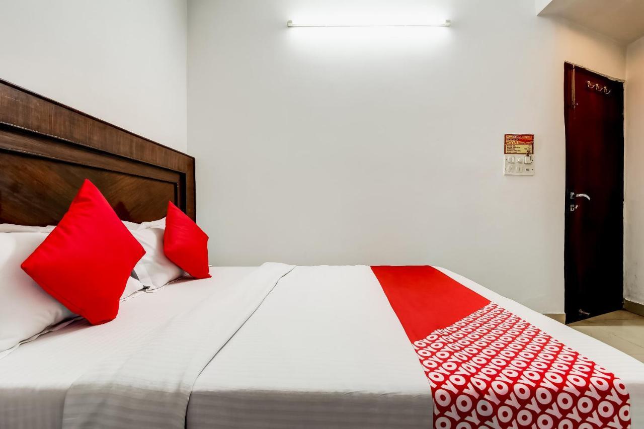 Oyo 7781 Hotel Sai International Yeni Delhi Dış mekan fotoğraf