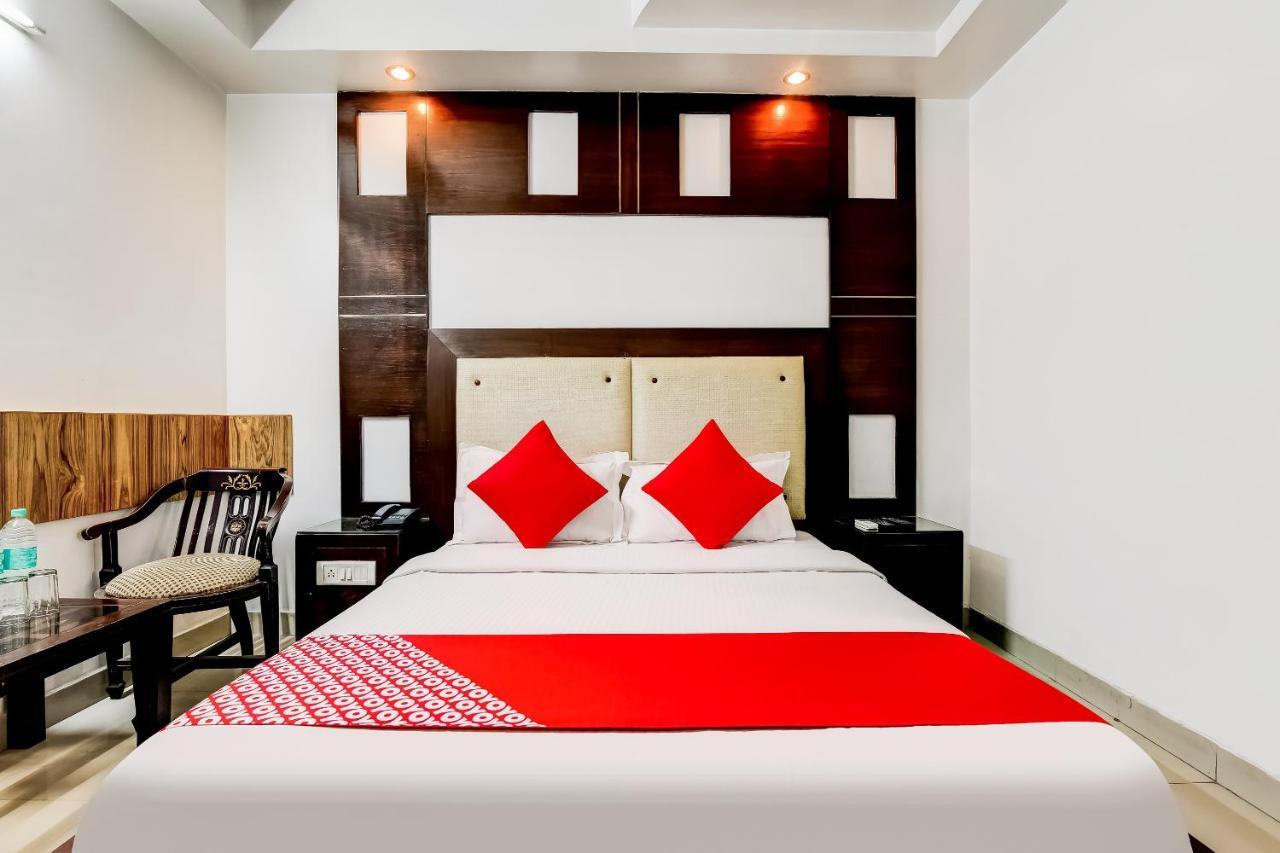 Oyo 7781 Hotel Sai International Yeni Delhi Dış mekan fotoğraf