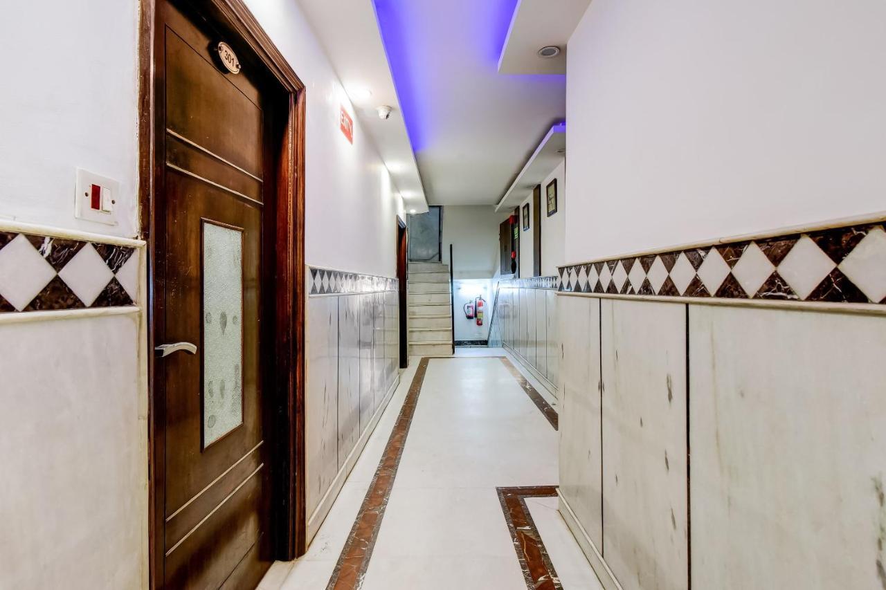 Oyo 7781 Hotel Sai International Yeni Delhi Dış mekan fotoğraf