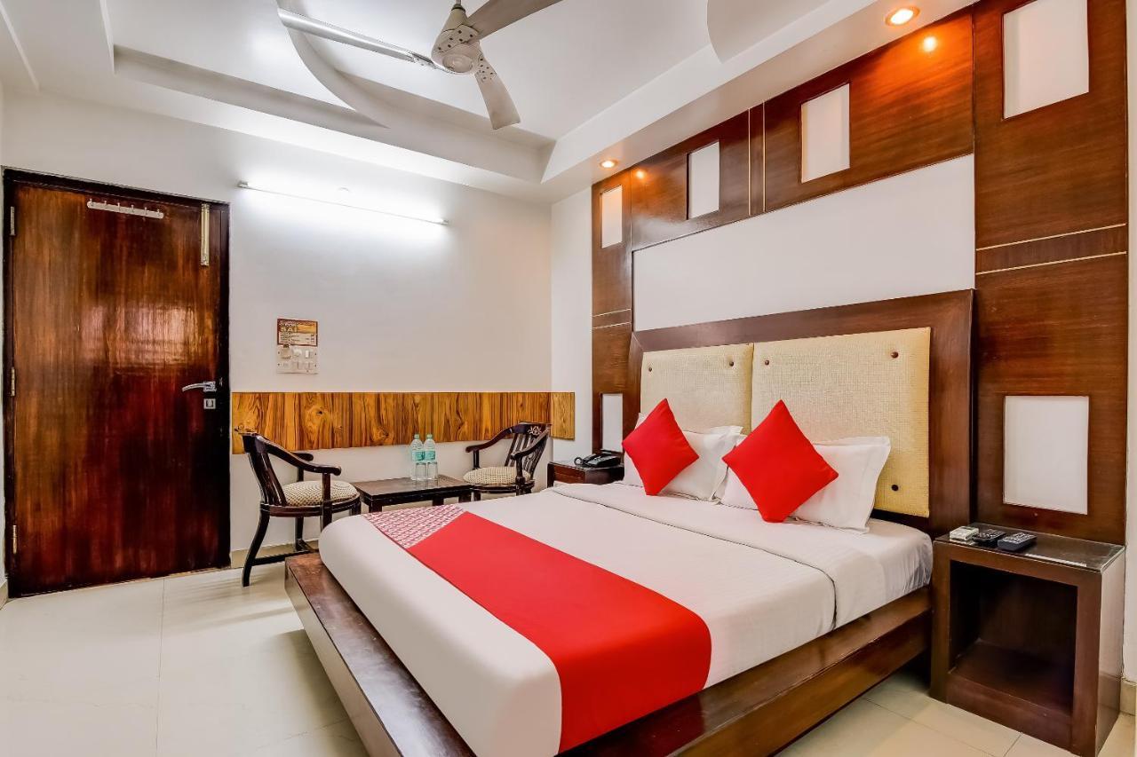 Oyo 7781 Hotel Sai International Yeni Delhi Dış mekan fotoğraf