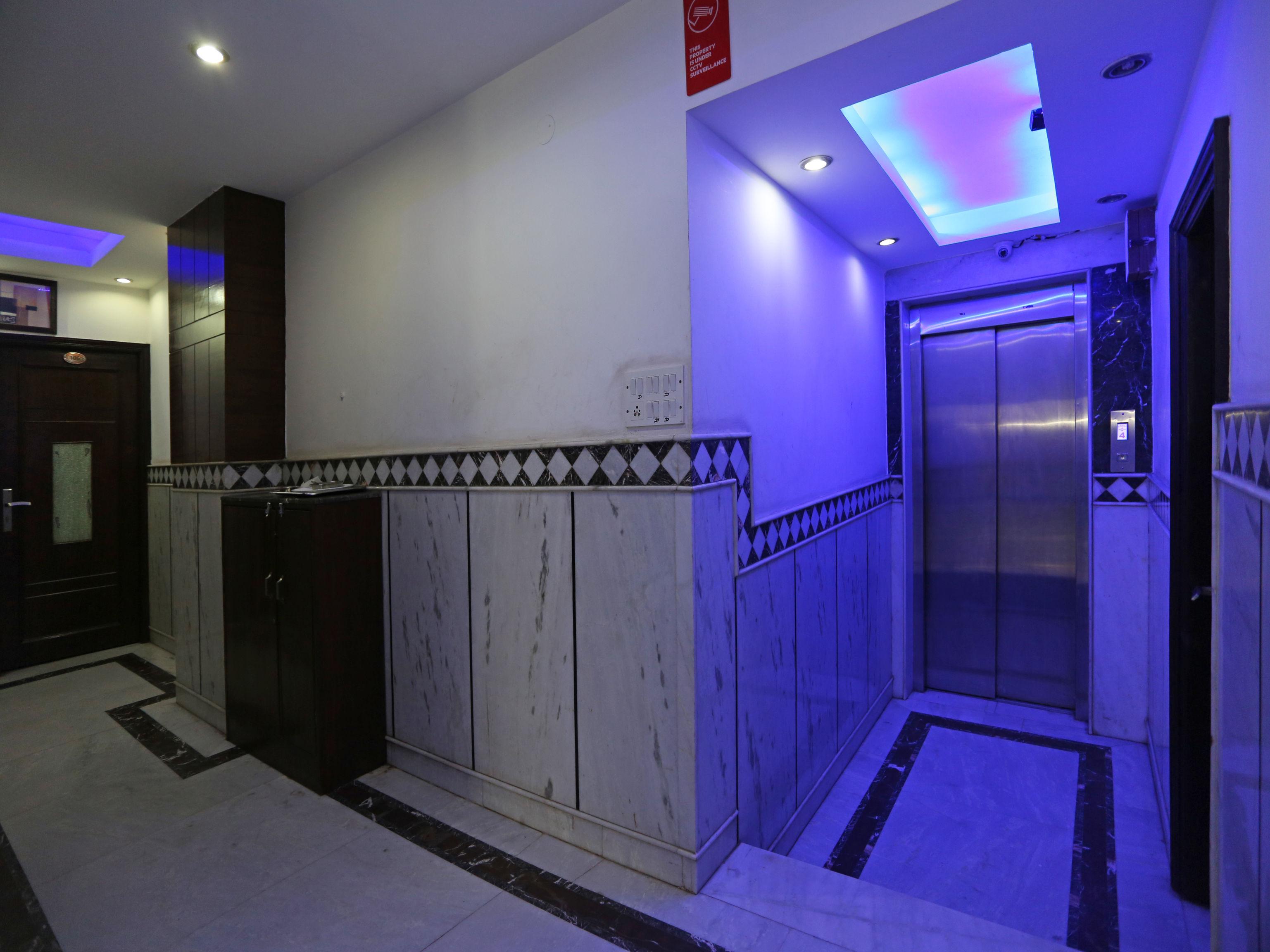 Oyo 7781 Hotel Sai International Yeni Delhi Dış mekan fotoğraf