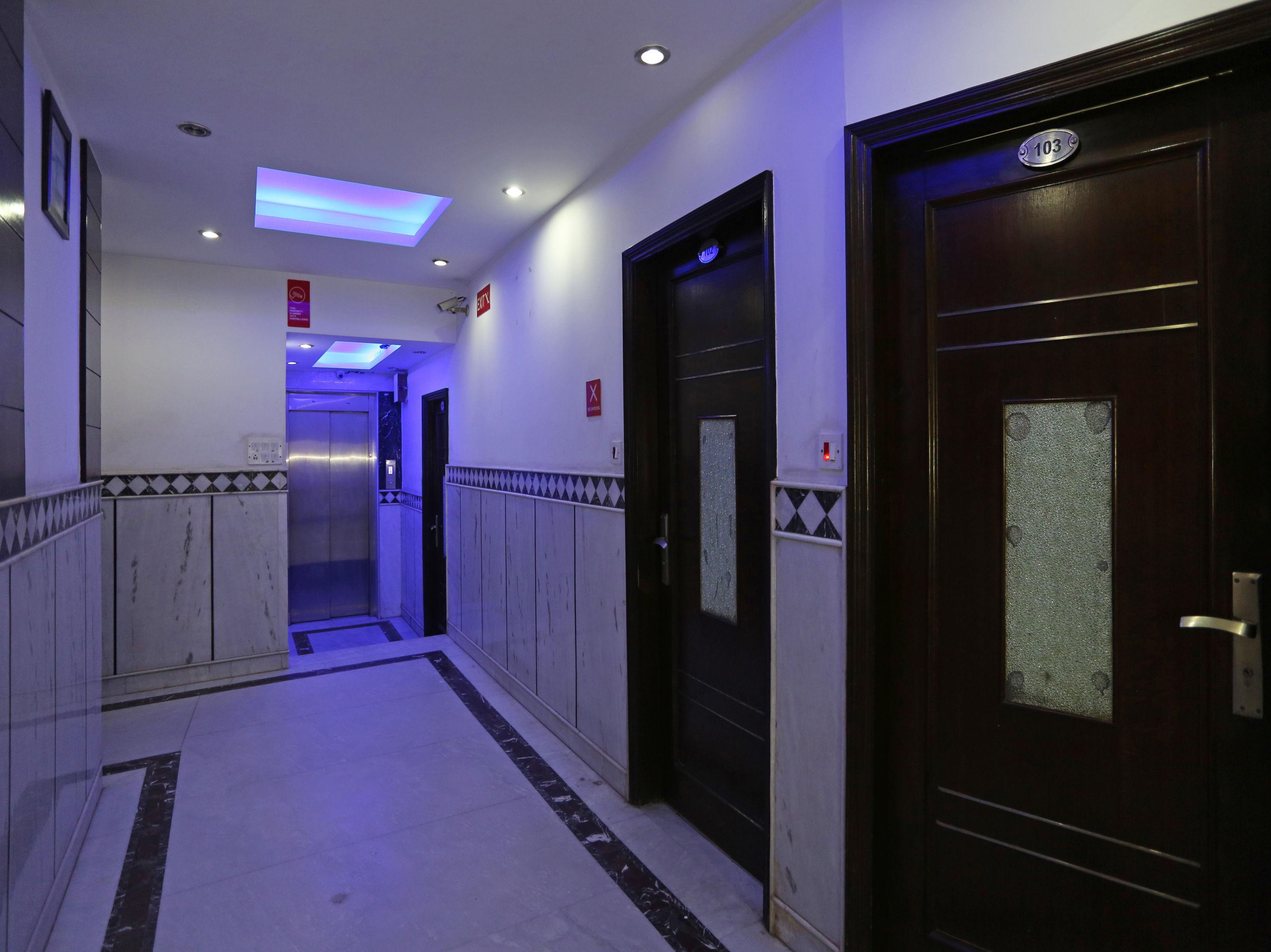 Oyo 7781 Hotel Sai International Yeni Delhi Dış mekan fotoğraf